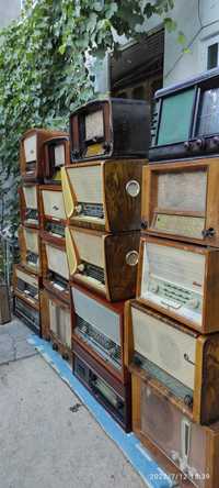 Старое радио в рабочем состоянии