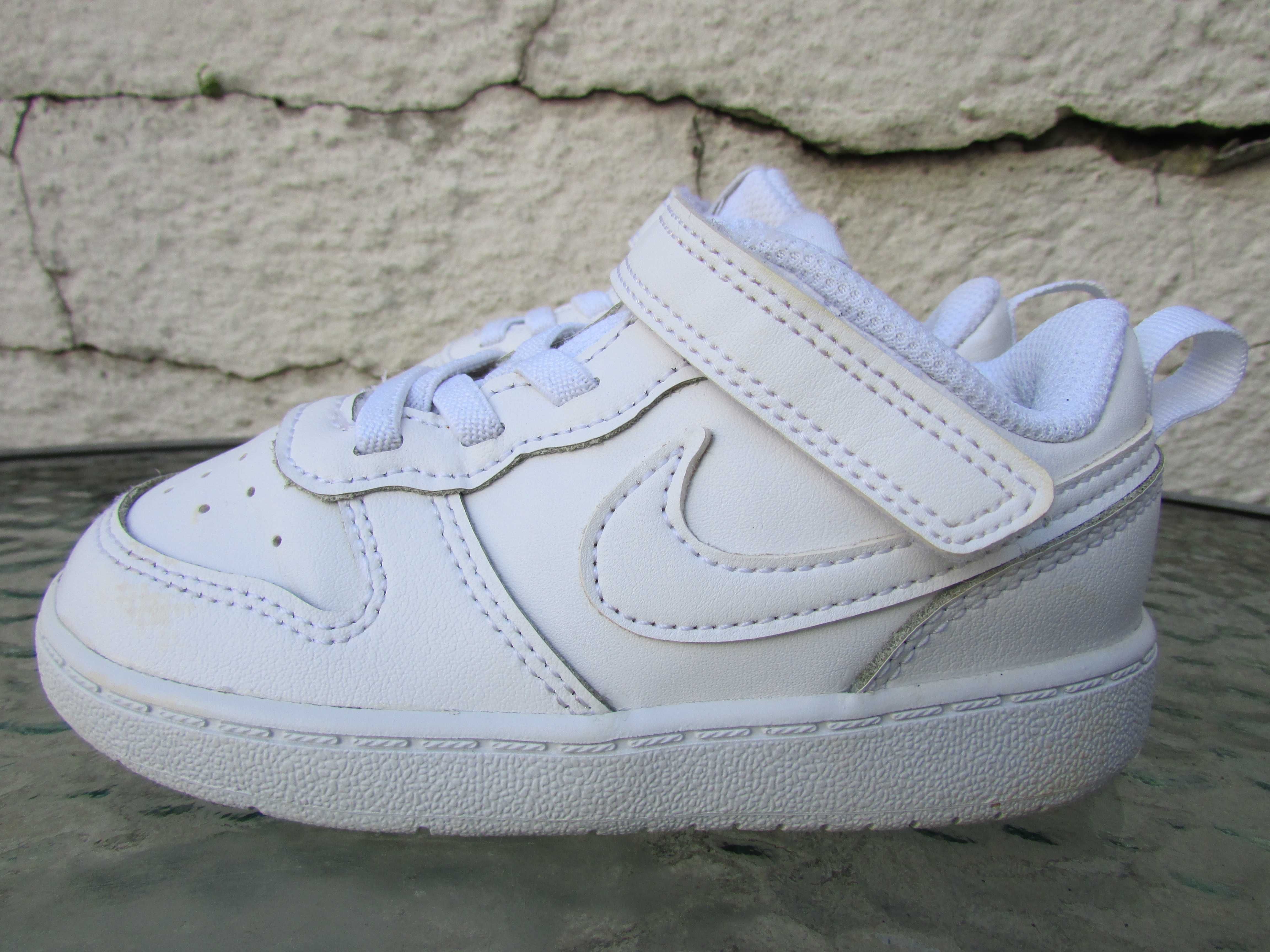 Детски маратонки  Nike Court Borough Low 2