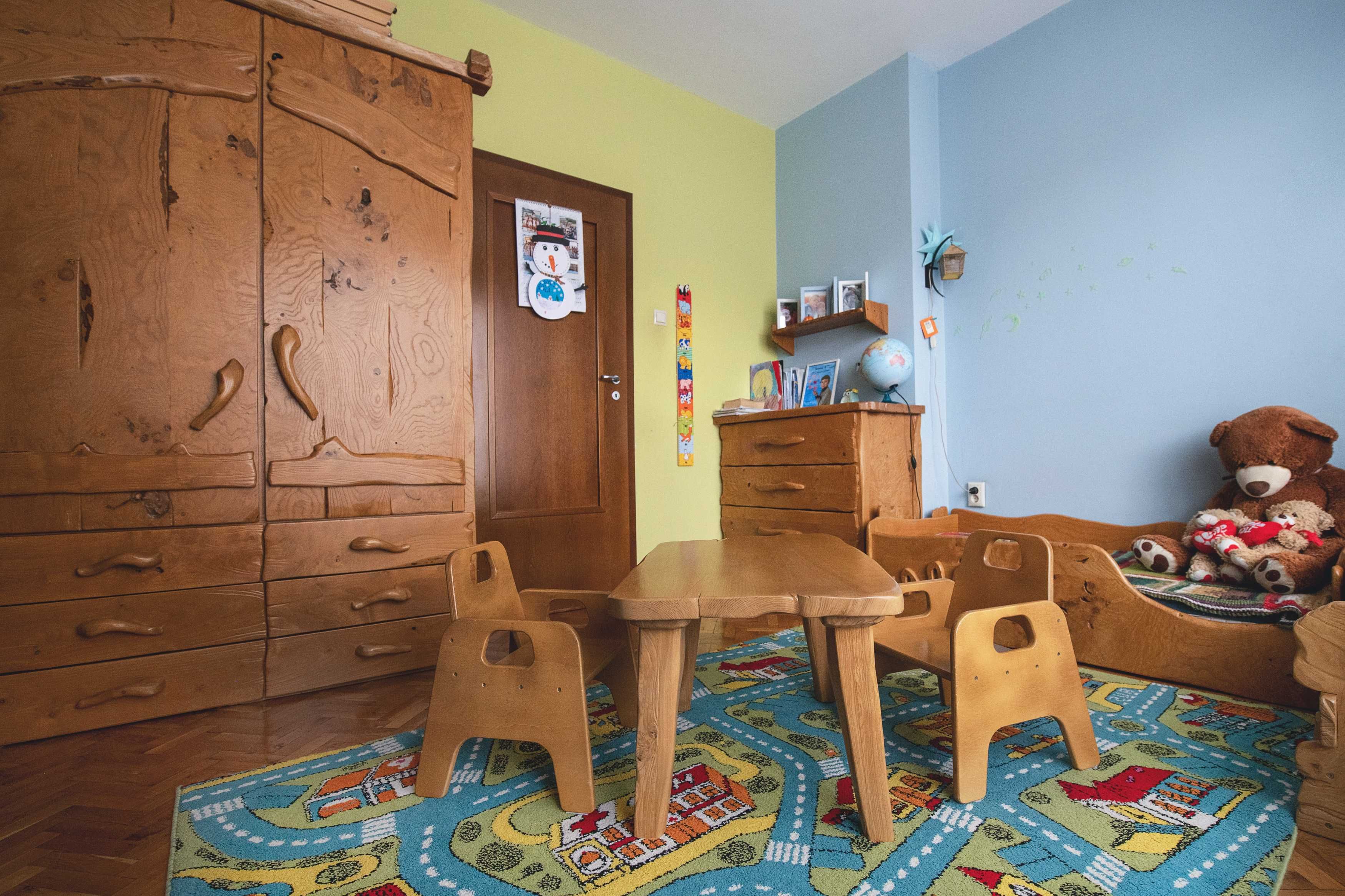 Комплект мебели за детска стая