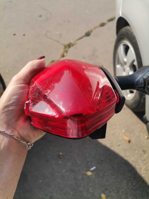 Части за Хонда НЦ 700 стоп и стойка