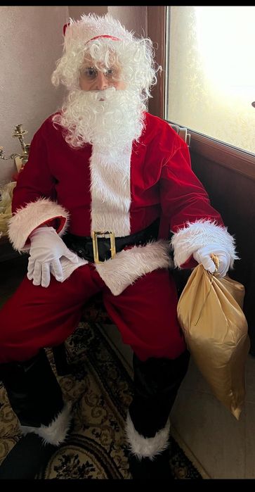 Închiriez costum de Moș Crăciun  (XL-XXL)