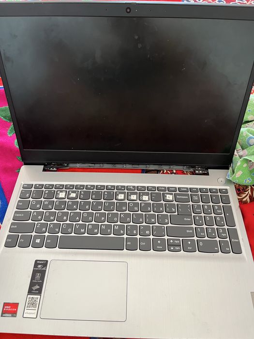 Ноутбук LENOVO документпен