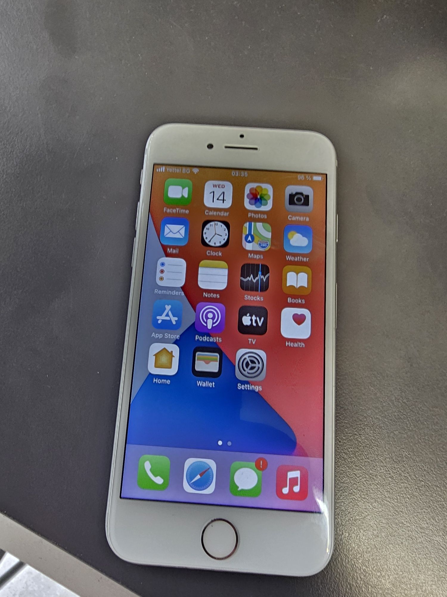 iPhone 7/ 32GB  silver