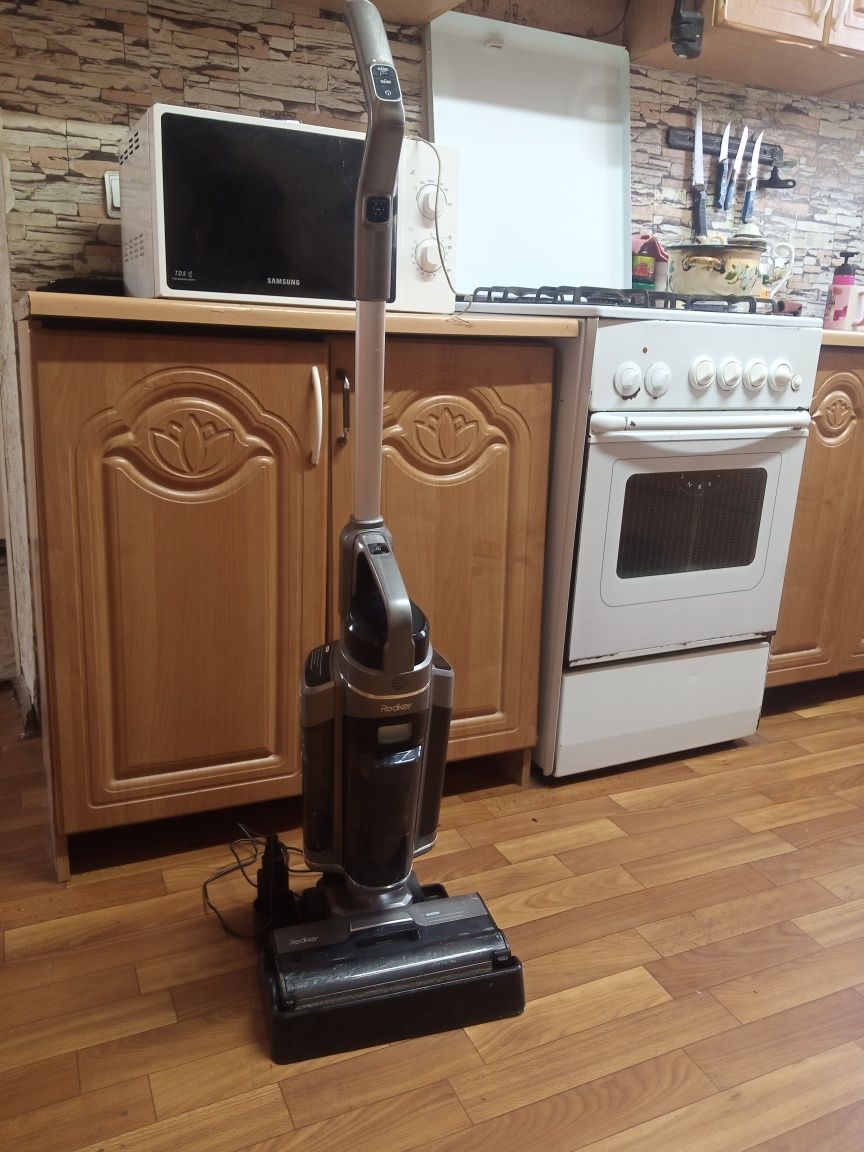 Продам пылесос отличном состояние
