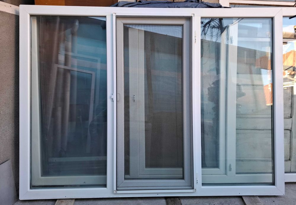 Vând 4 geamuri termopan în stare foarte bună