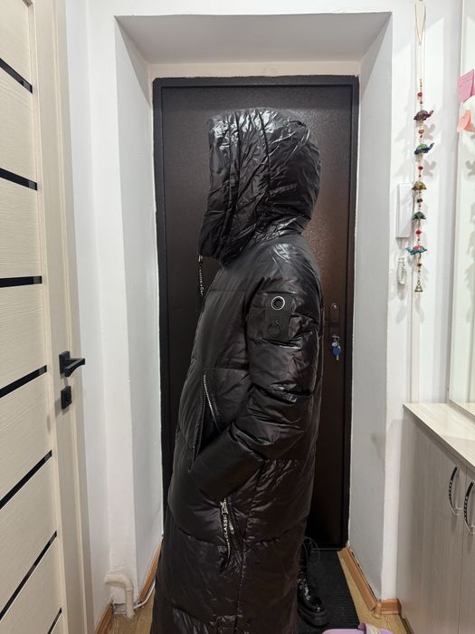 Продам куртку макс мара, черного цвета