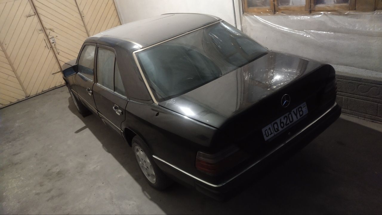 Мошина сотилади срочно W124 / 3500$