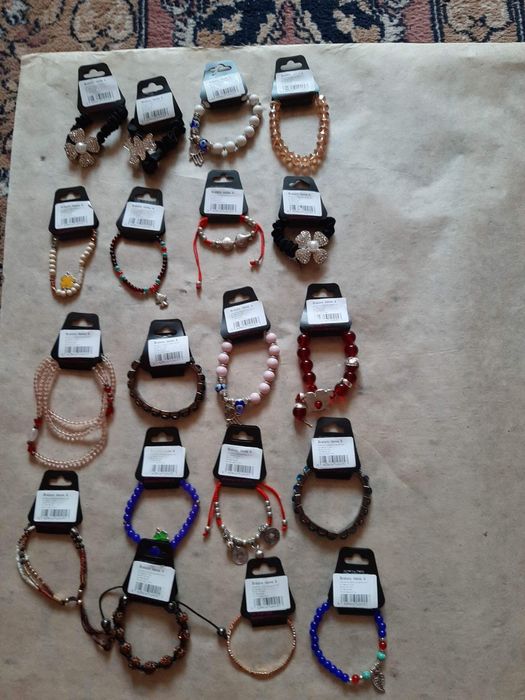 Brățări dama diferite modele