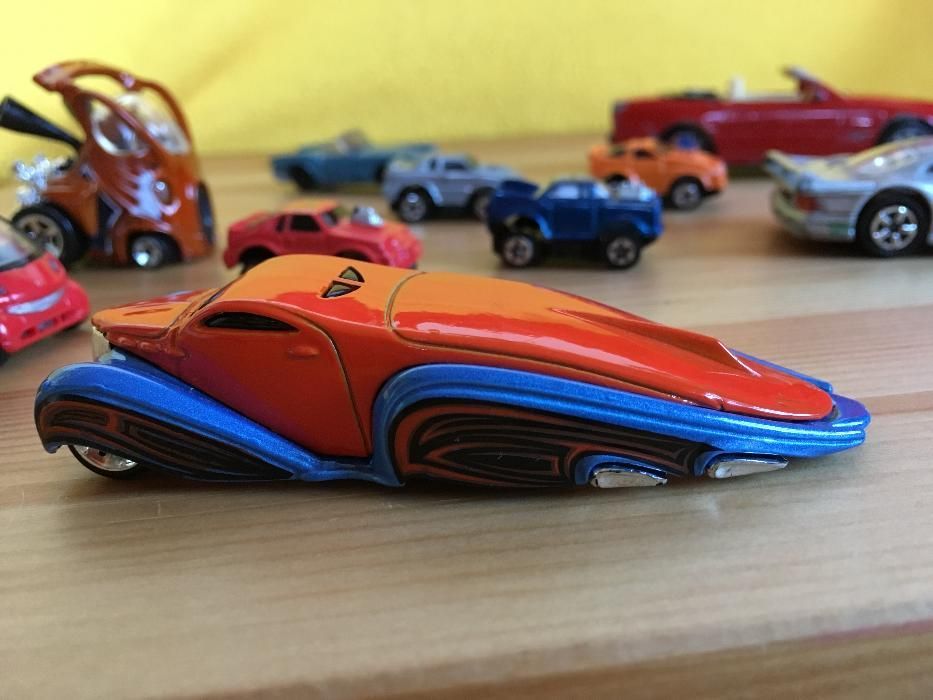 Колички 8бр - Mercedes majorette 300SL burago и др подарък кутия кола