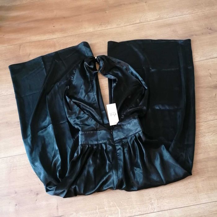 Salopeta luna de ocazie, satin premium, spate gol, marime XS