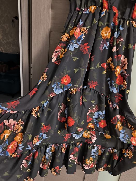 Rochie cu flori material fin