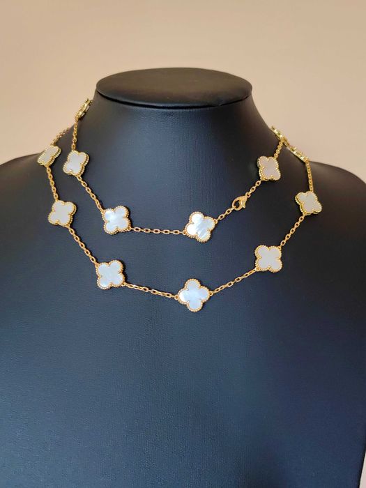 Дълго дамско колие с 10 детелини от бял седеф Van Cleef & Arpels VCA
