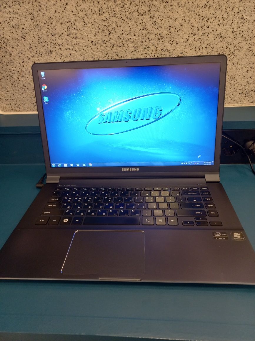 Samsung  notebook NT900X3k