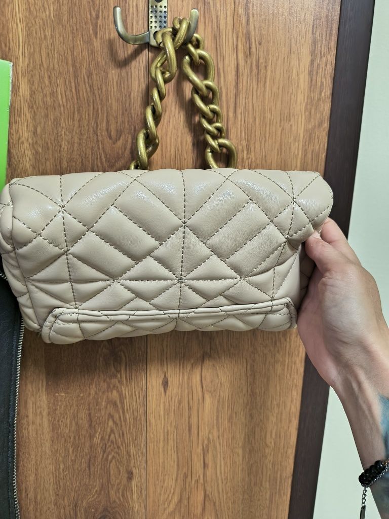 Чанта Guess Zara