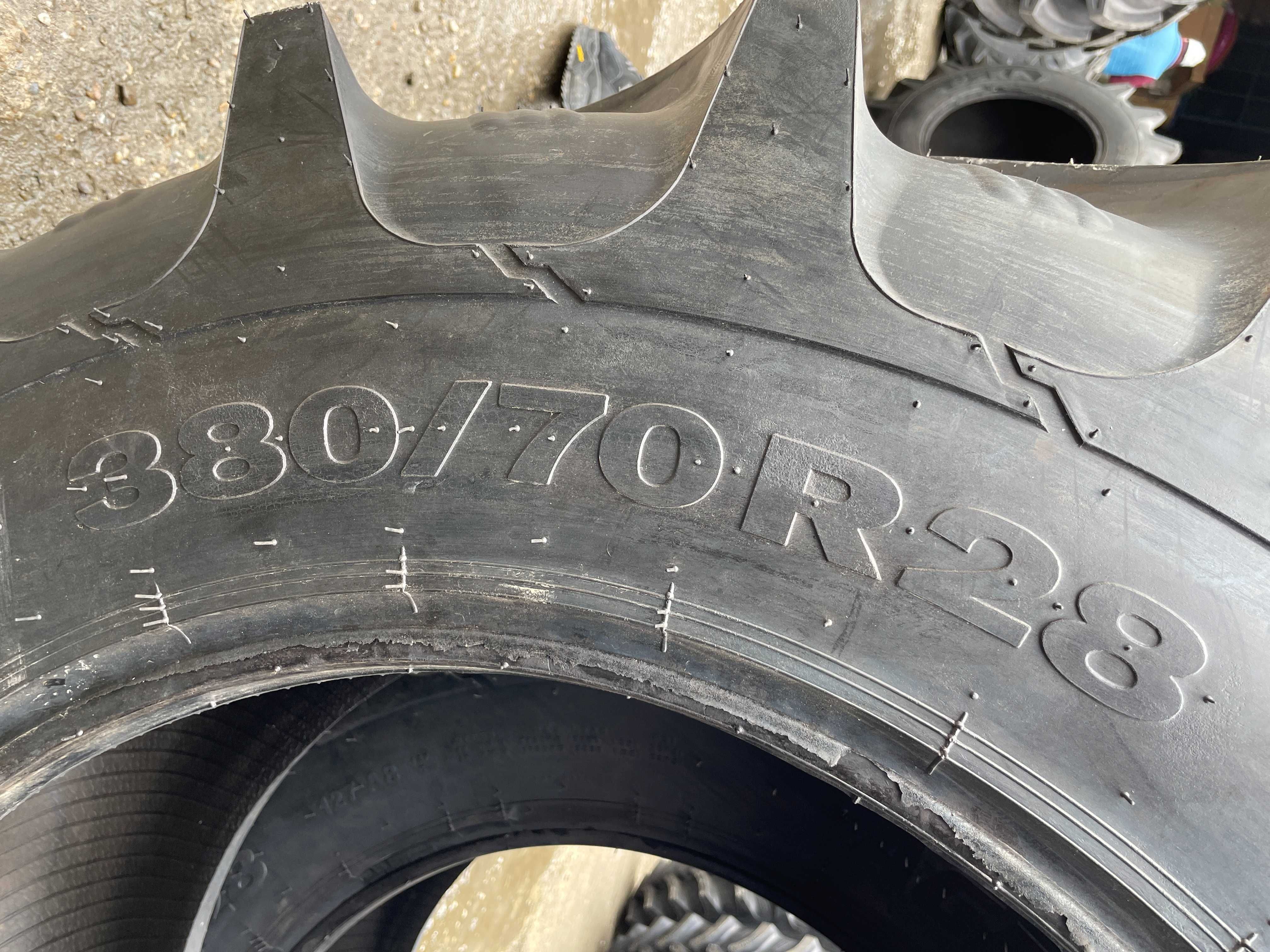 Anvelope 380/70R28 radiale noi pentru tractor fata cu garantie