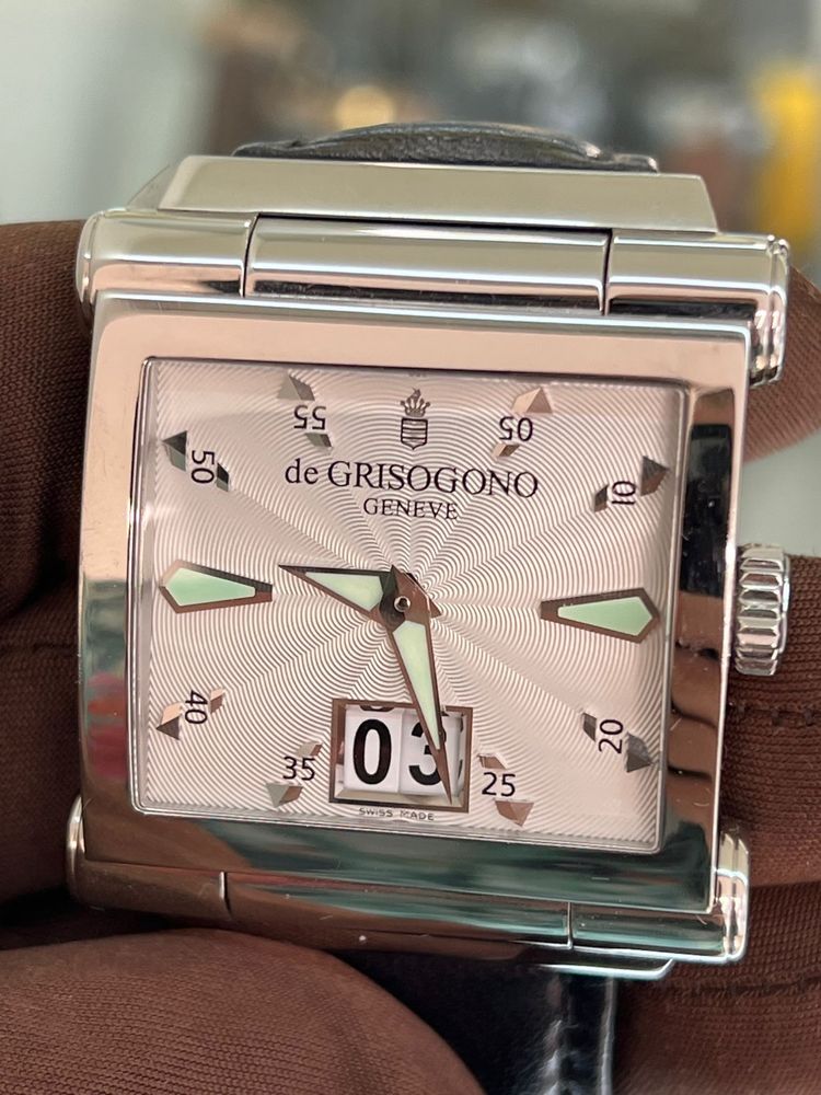 de GRISOGONO Instrumento Grande с 5 години гаранция