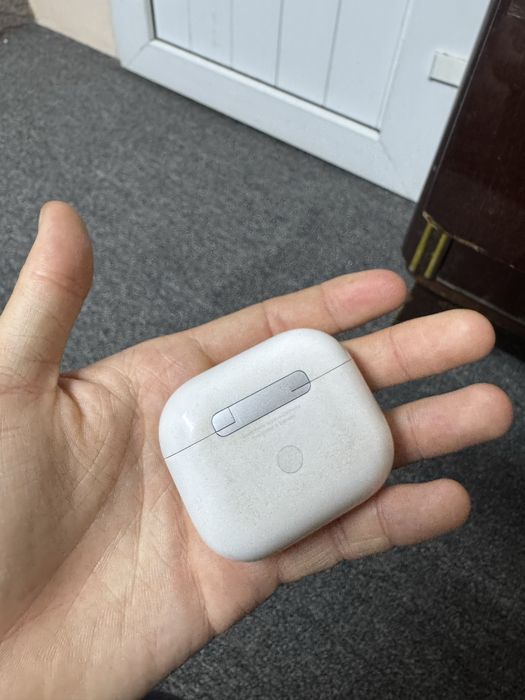 Футляр айрподс 3 правый наушник