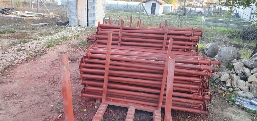 Продавам хюнебеци подпори 3,60м