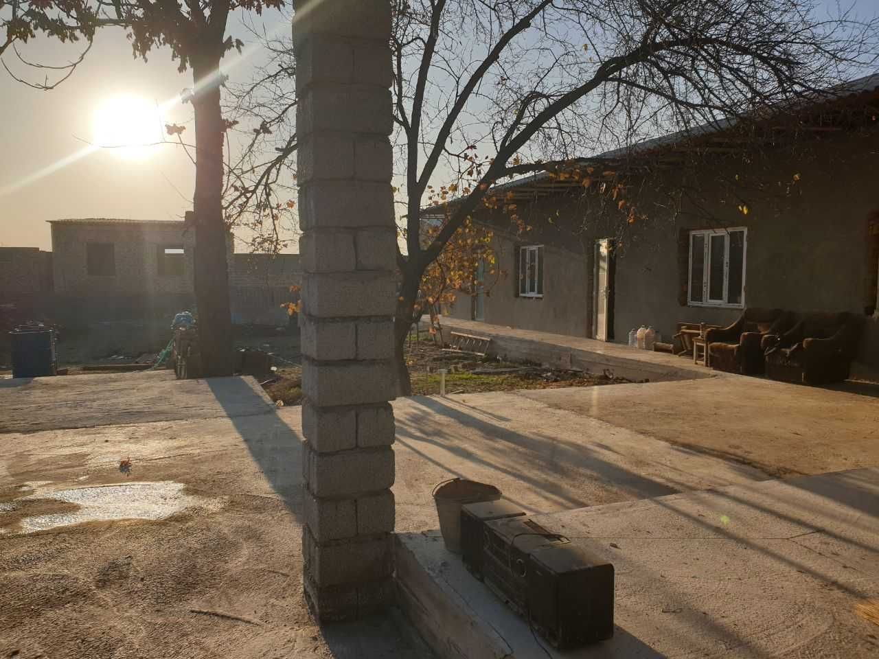 Uy Xovli Uchastka sotiladi. Zudlik bian pul zaril