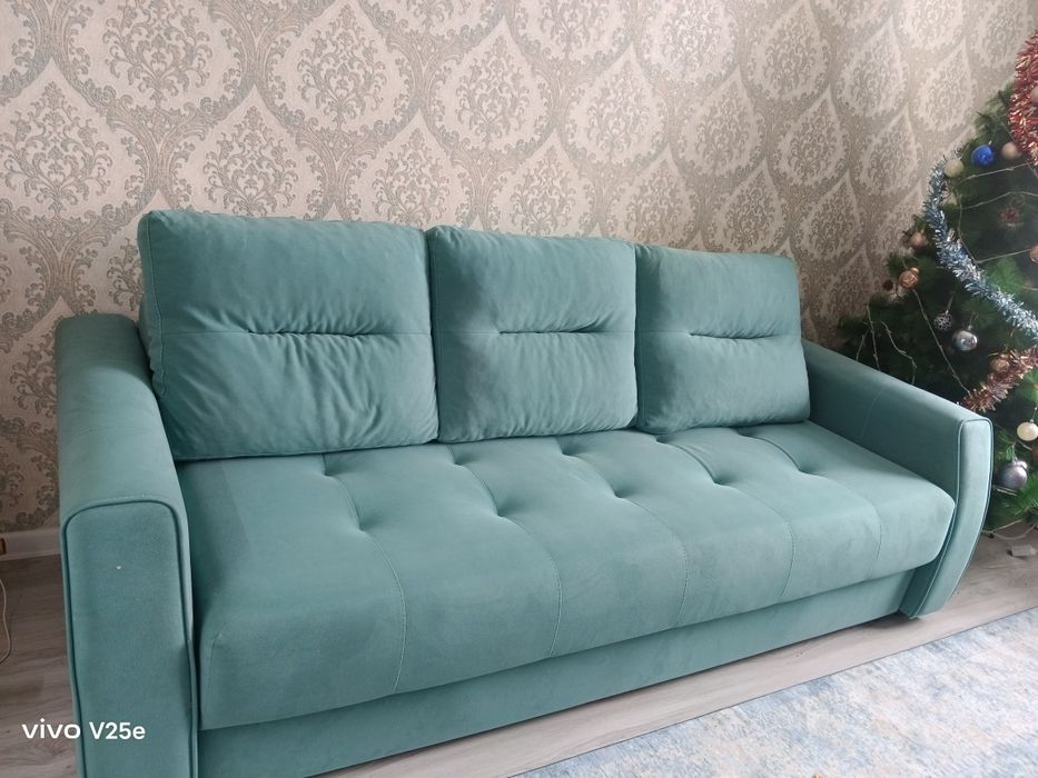 Диван раскладной хорошего состояние