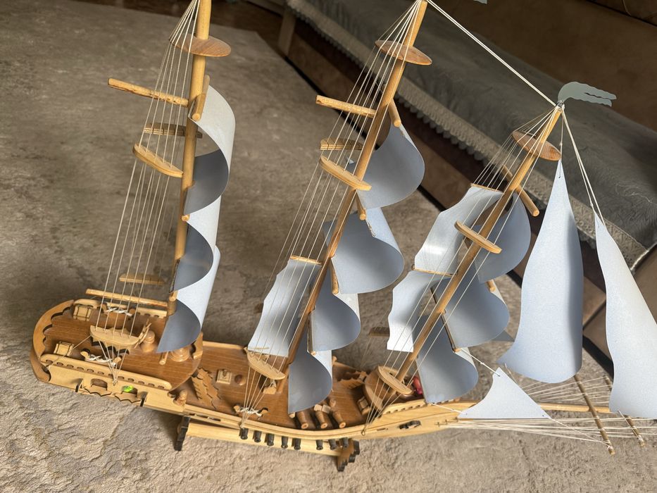 Корабль ручной работы