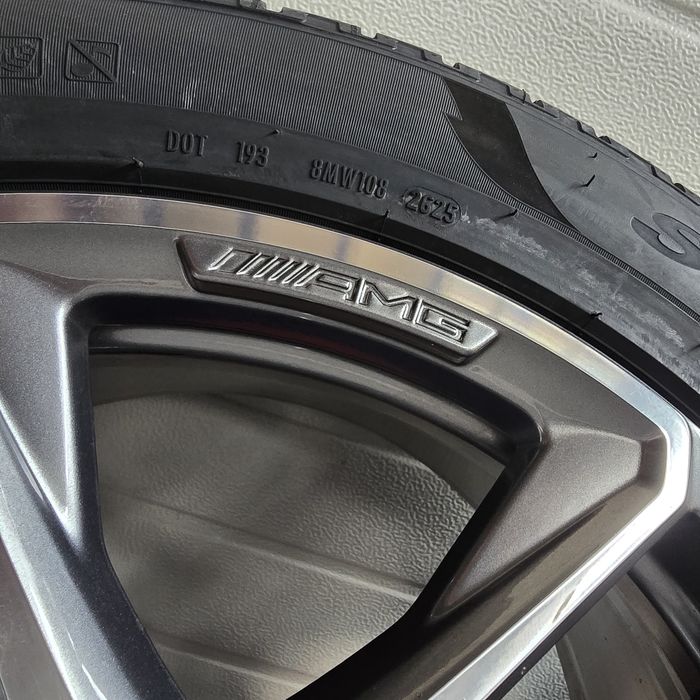 Оригинални 21"джанти за Mercedes GLE 53 AMG с нови гуми Pirelli
