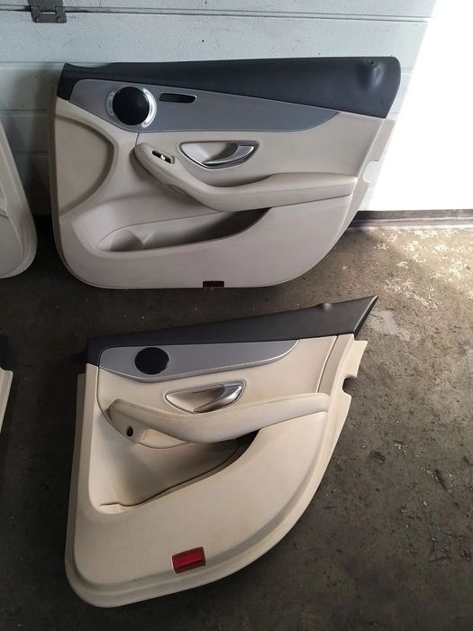 Set fete tapiterii usi mercedes c class w205