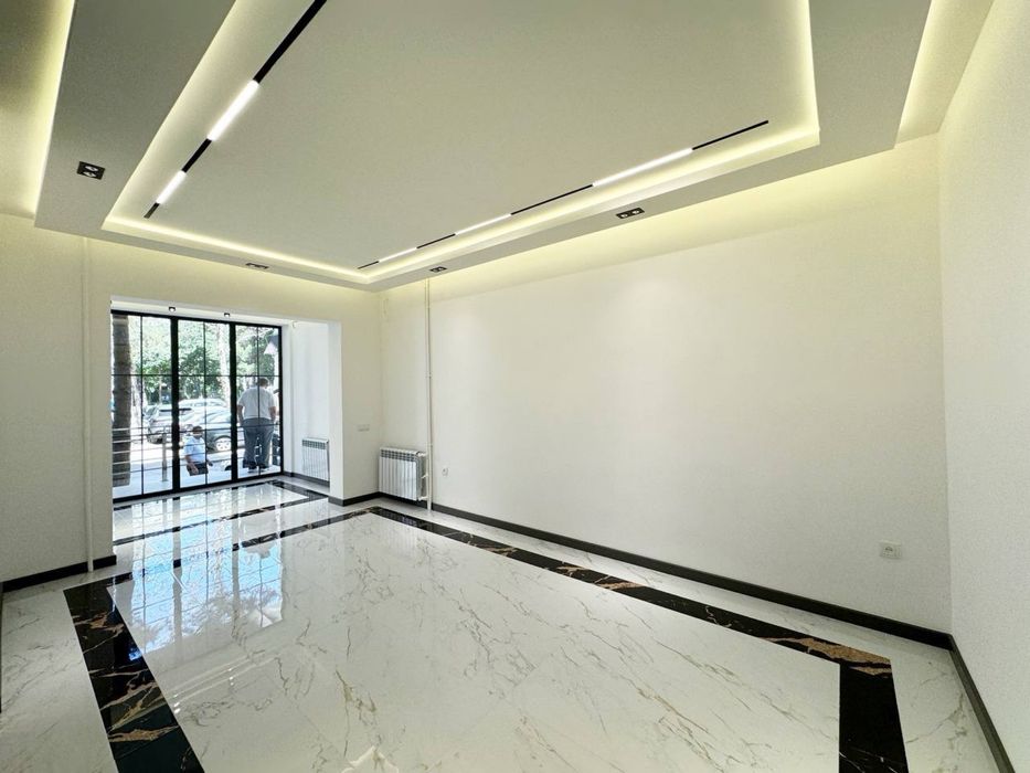 Продаётсия Под Офис Ориентир  Нукусская Мвкро 100м2