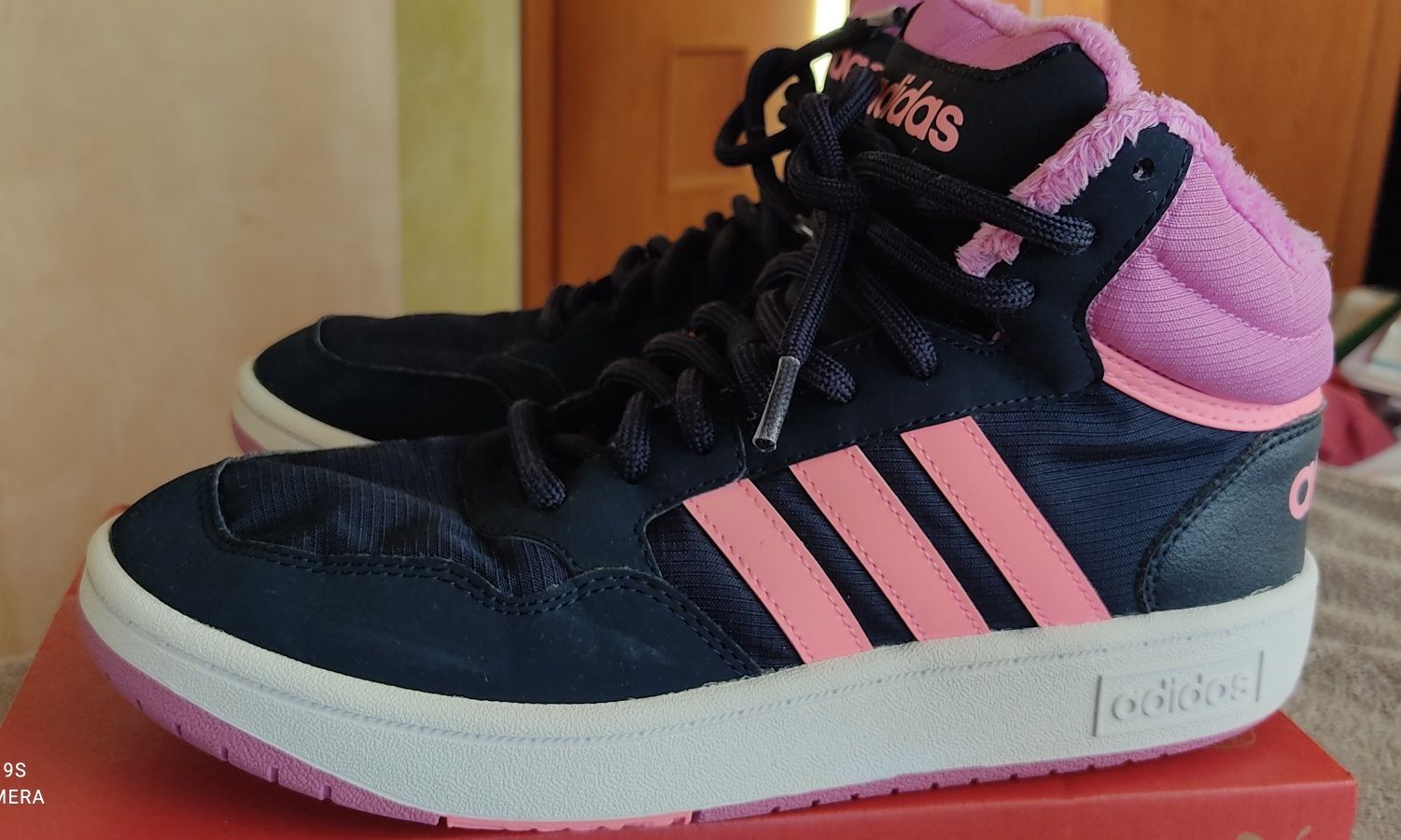 Спортни боти Adidas