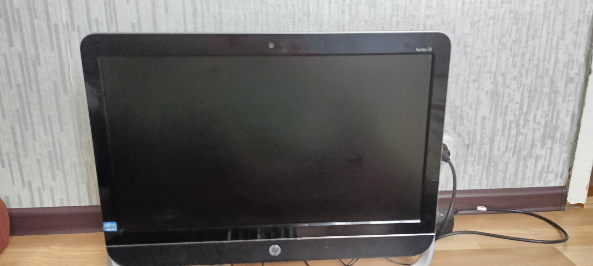 Продам моноблок windows 8