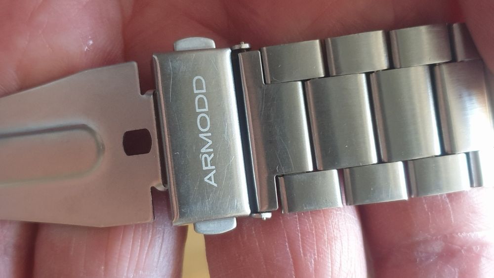 Vând smartwatch ARMODD silentwatch 4 pro, în stare bună.