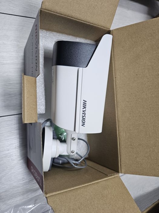 Camera video supraveghere