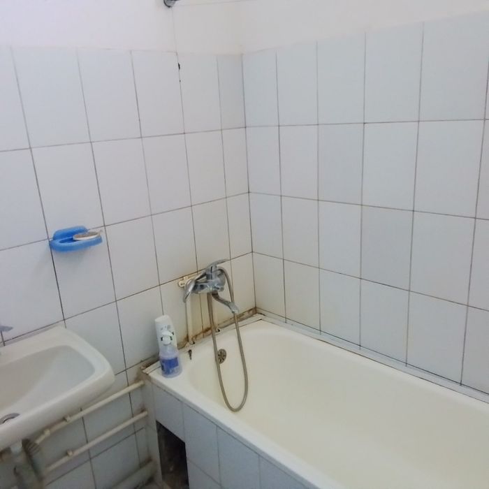 Квартира ижорага берилади 2этаж 2хоналик  5мик Орбита
