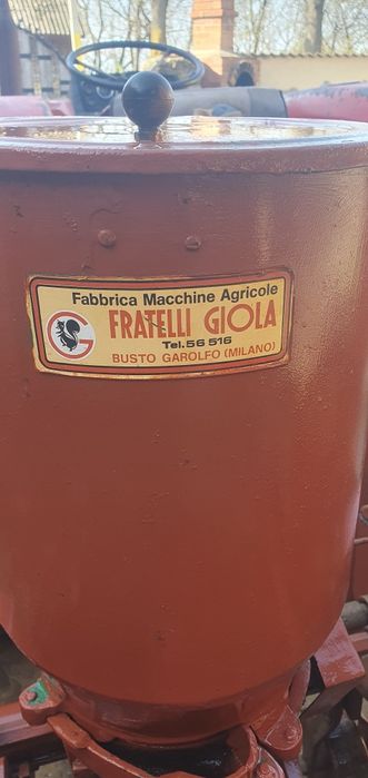 Vând semănătoare  pentru toate boabele