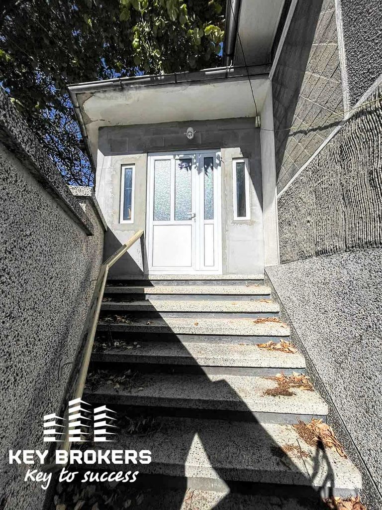 Продава се Къща в с. Прилеп, Област Бургас - 185 кв.м за 298 €/кв.м - Снимка #2
