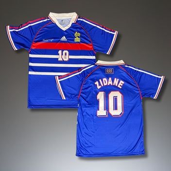 Футболна фланелка на Зидан Франция модел 1998!!!