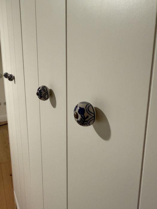 2 dulapri IKEA IDANAS