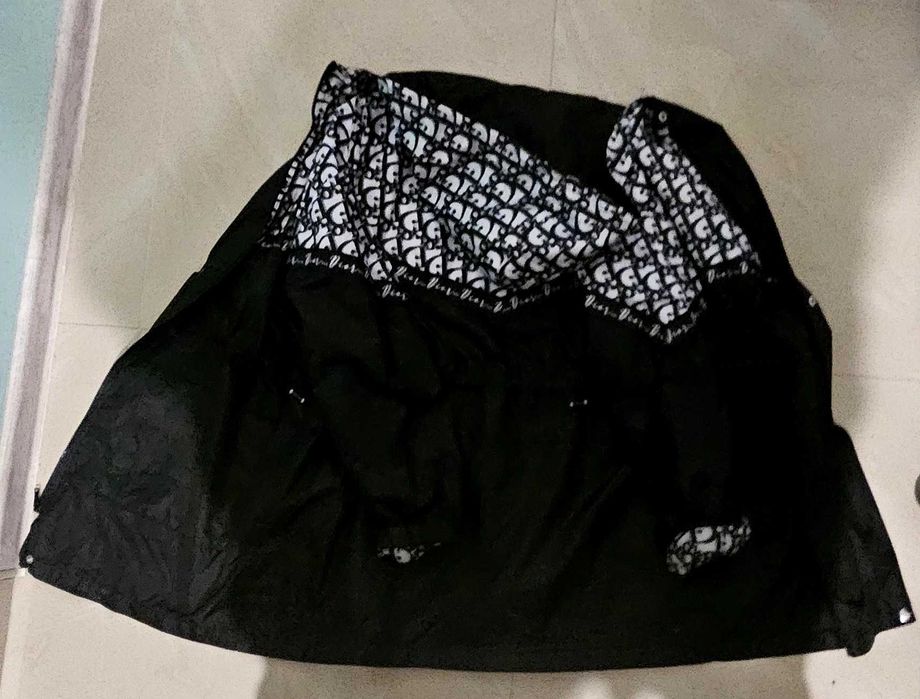 Леко яке  размер S