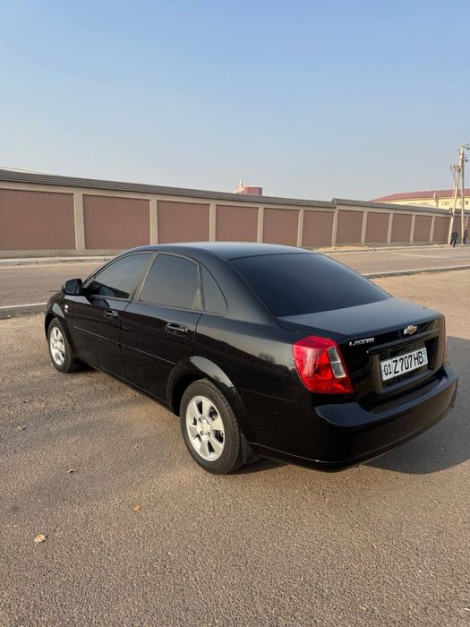 Jentra 2023 qora bezluk