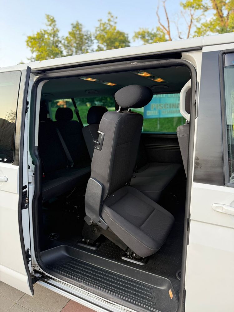 Volkswagen Caravelle Automat