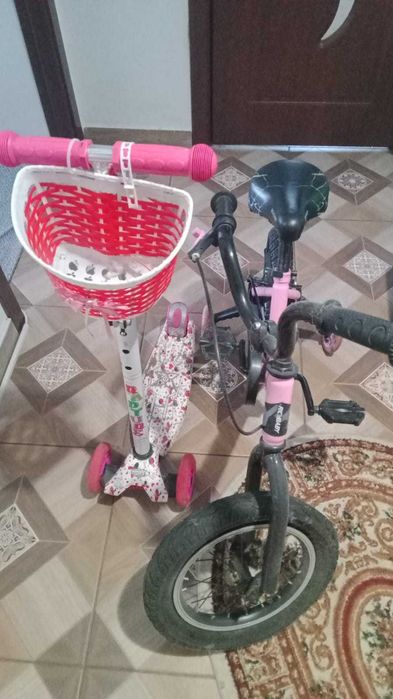 Bicicleta si trotineta copiii