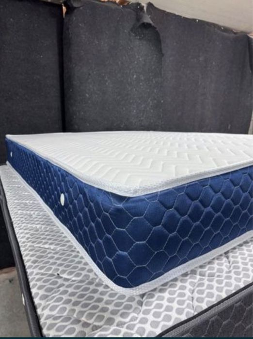 Matraslar va Kravatlar