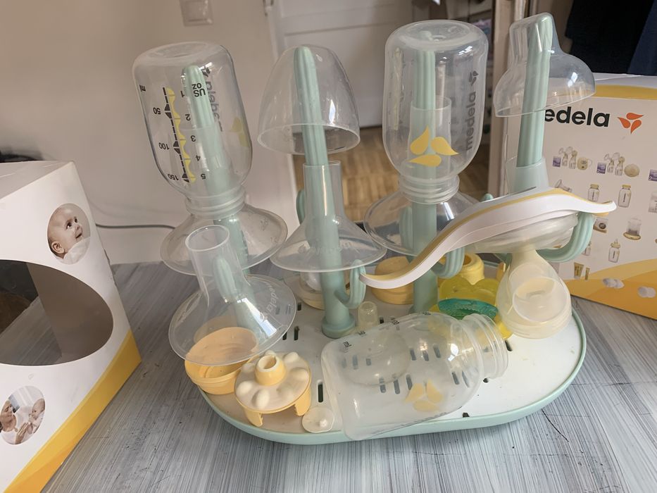 Kit Pompă sân Medela, biberoane, cupe, comprese lanolină, sterilizator