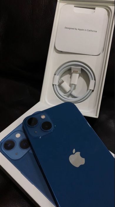 iPhone 13, 256 GB, голубой