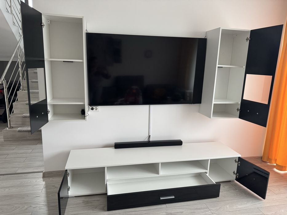 Mobilă living 3 corpuri