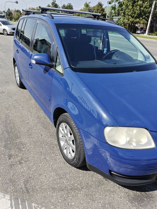 Vw Touran preț 2900 euro