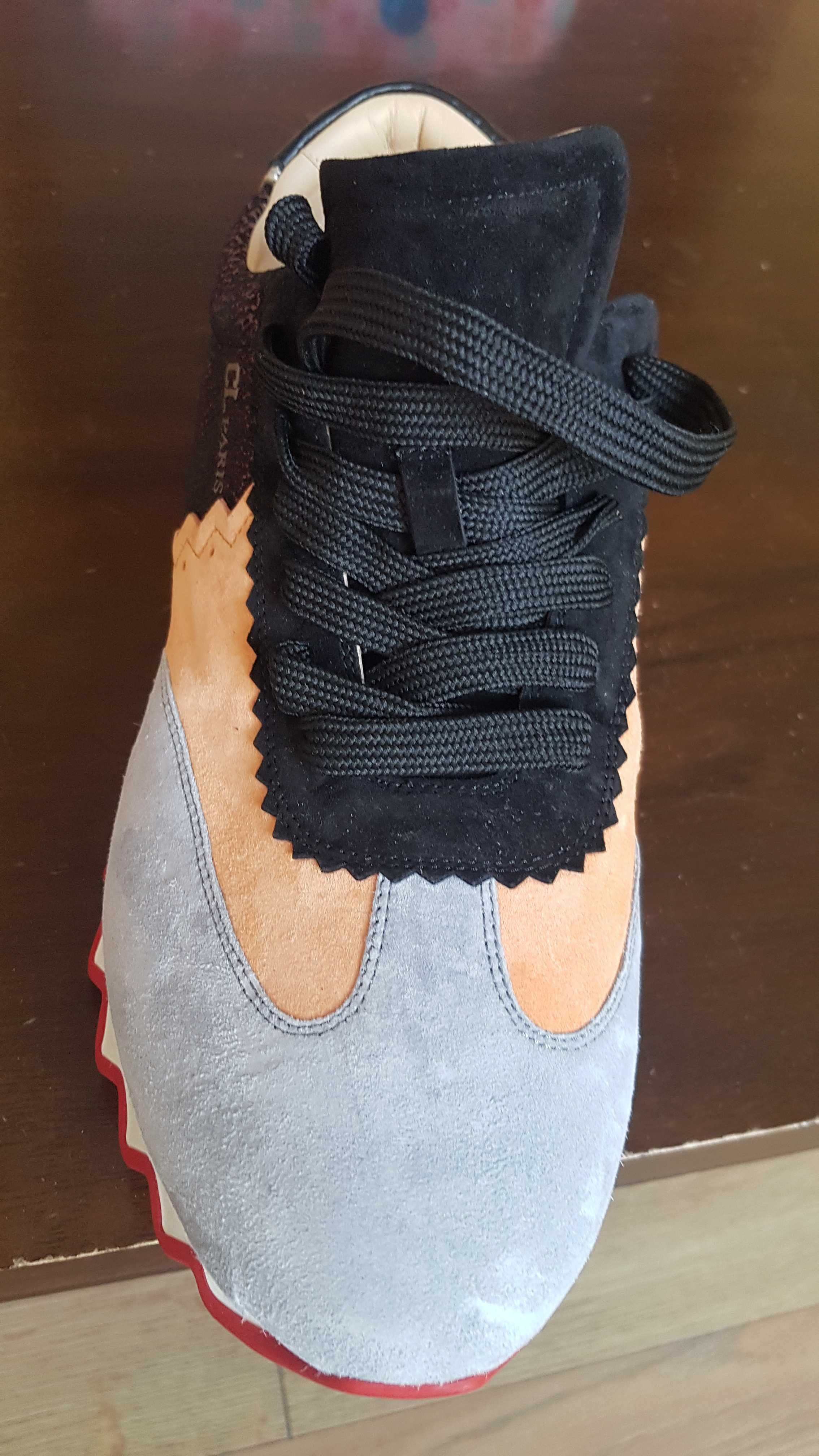 Pantofi nou -piele Christian Louboutin -Loubishark sneekers marimea 46