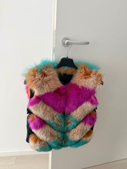 Vând haina de blana naturala vulpe 2 in 1