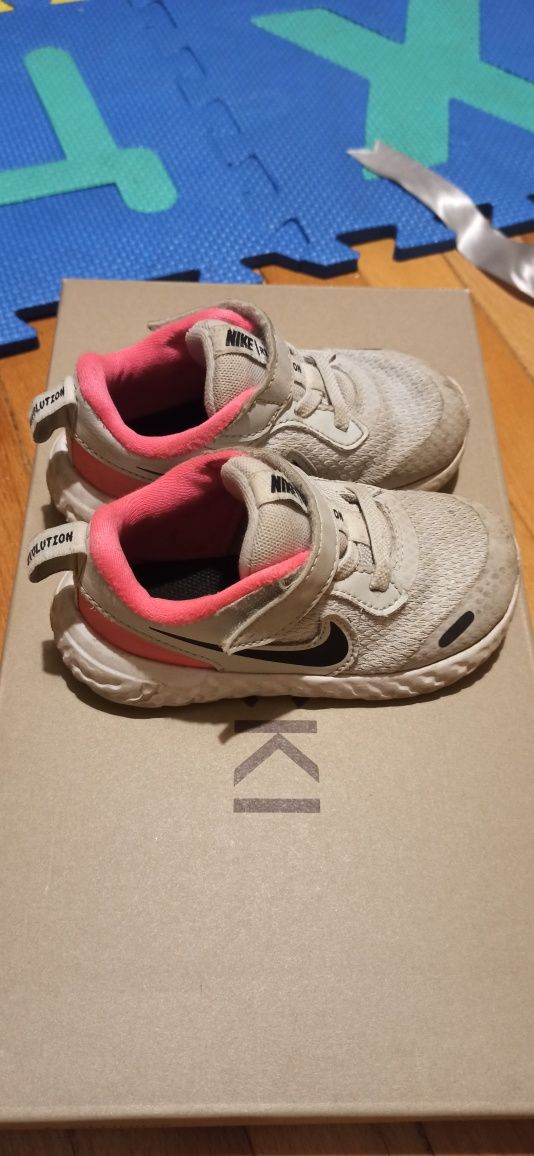 Nike детски маратонки