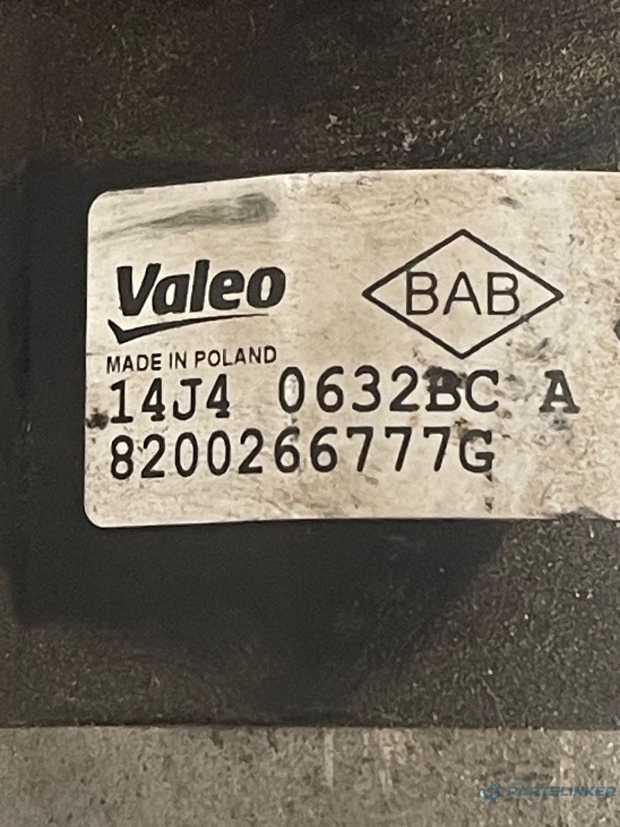 Electromotor RENAULT FLUENCE L30_ 2010 - > 1.6B 8200266777G